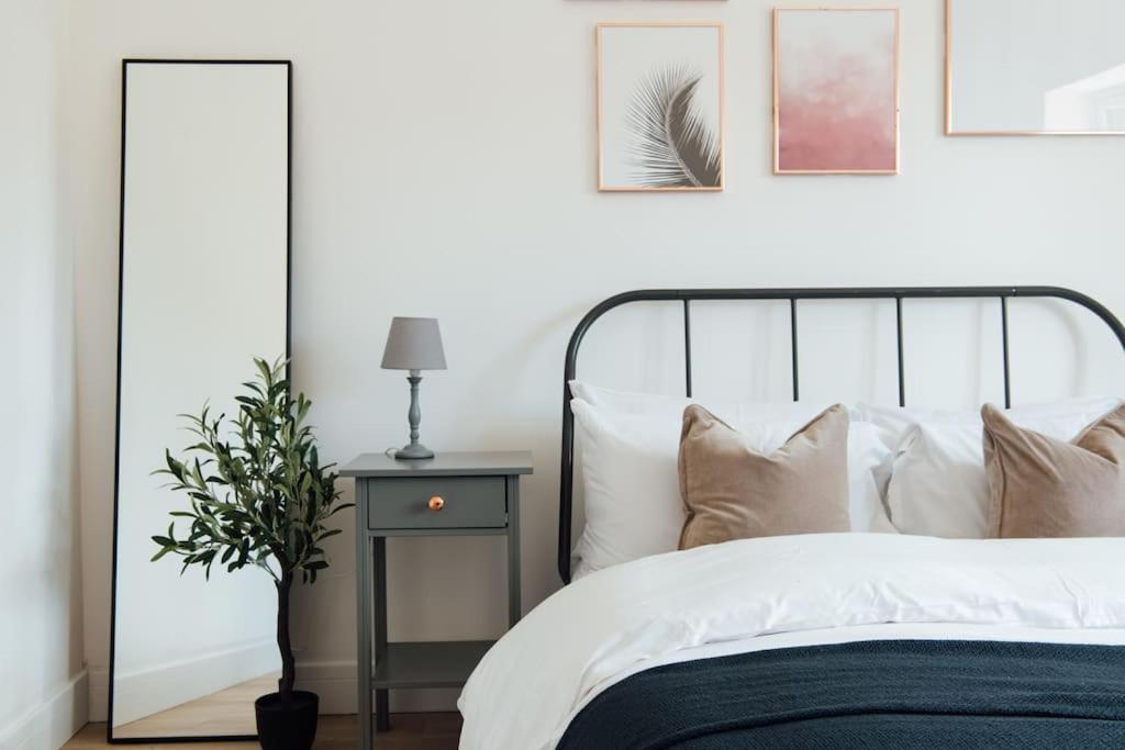 Stylish 2 Bedroom Flat In Ilford, London Exteriér fotografie